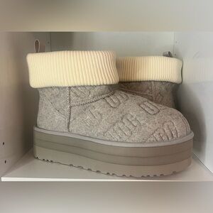 UGG Classic Mini Platform Felted Boot